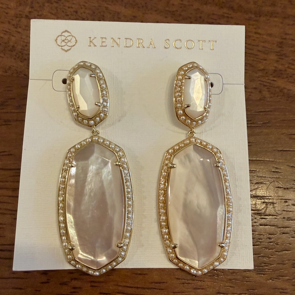 Kendra Scott pearl beaded 80 gold Elle Drop Earrings